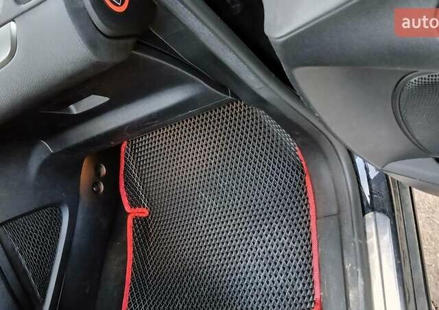 Черный Форд С-Макс, объемом двигателя 1.6 л и пробегом 255 тыс. км за 9900 $, фото 21 на Automoto.ua