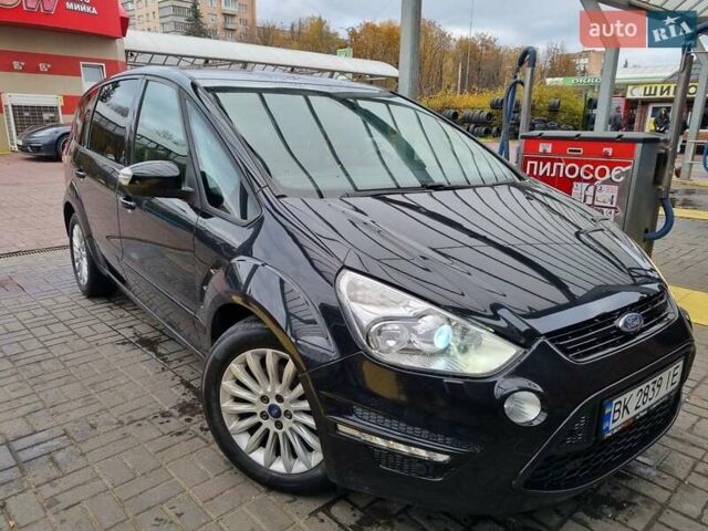Форд С-Макс 2012 в Ровно на Automoto.ua Черный Форд С-Макс, объемом двигателя 2 л и пробегом 206 тыс. км за 9999 $, фото 16 на Automoto.ua