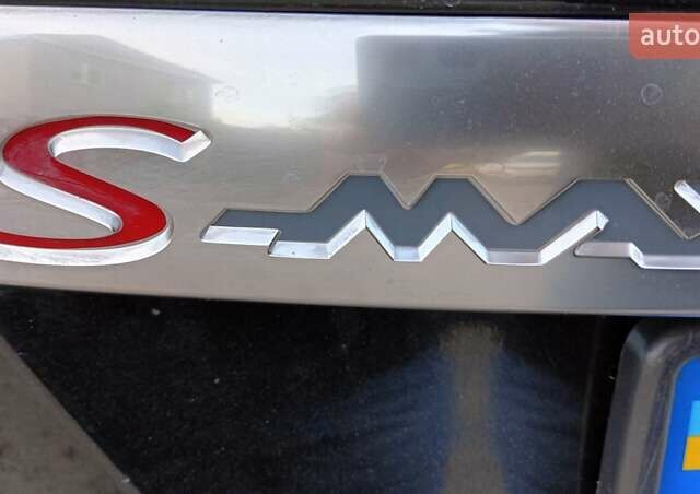 Черный Форд С-Макс, объемом двигателя 1.6 л и пробегом 255 тыс. км за 9900 $, фото 33 на Automoto.ua