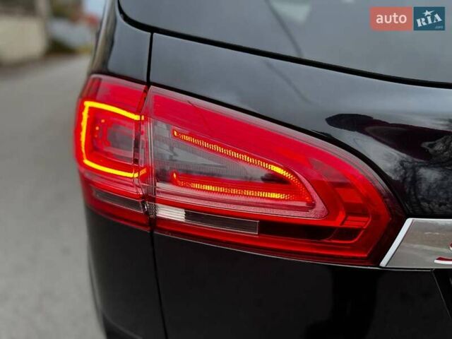 Чорний Форд С-Макс, об'ємом двигуна 2 л та пробігом 214 тис. км за 9700 $, фото 17 на Automoto.ua