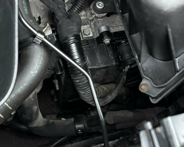 Черный Форд С-Макс, объемом двигателя 2 л и пробегом 214 тыс. км за 8999 $, фото 21 на Automoto.ua