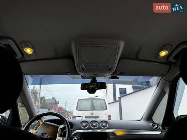 Чорний Форд С-Макс, об'ємом двигуна 2 л та пробігом 214 тис. км за 9700 $, фото 74 на Automoto.ua