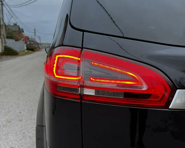 Черный Форд С-Макс, объемом двигателя 2 л и пробегом 214 тыс. км за 8999 $, фото 35 на Automoto.ua