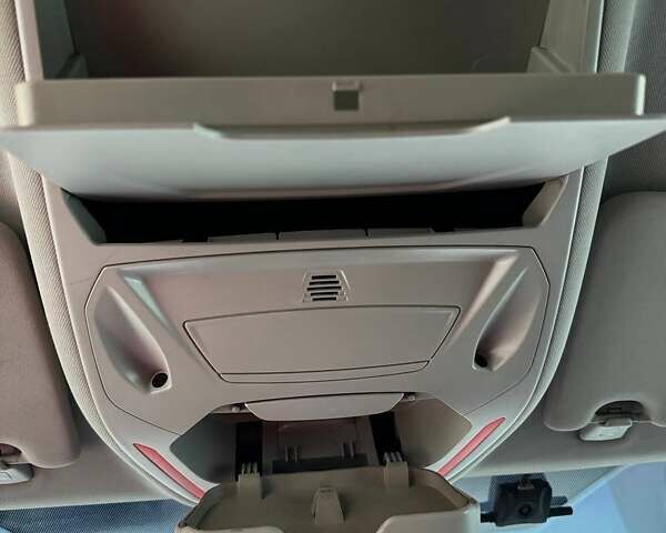 Чорний Форд С-Макс, об'ємом двигуна 2 л та пробігом 214 тис. км за 9700 $, фото 50 на Automoto.ua