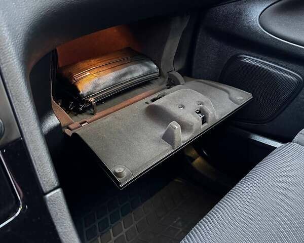 Чорний Форд С-Макс, об'ємом двигуна 2 л та пробігом 214 тис. км за 9700 $, фото 55 на Automoto.ua