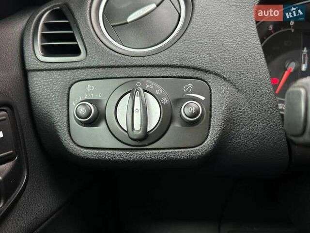 Черный Форд С-Макс, объемом двигателя 2 л и пробегом 299 тыс. км за 9990 $, фото 15 на Automoto.ua