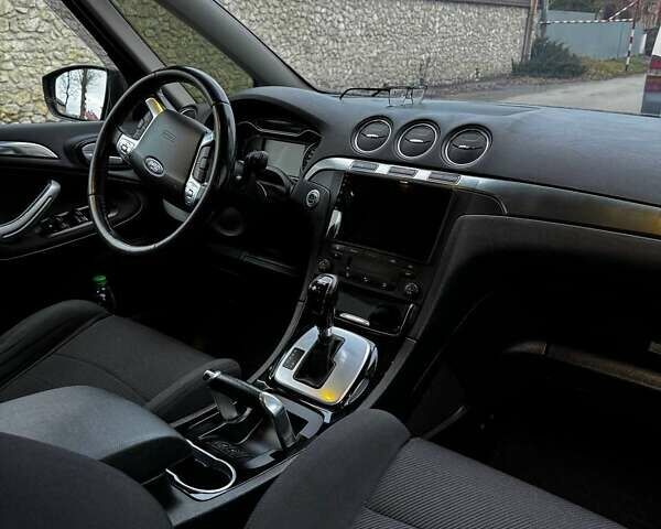 Чорний Форд С-Макс, об'ємом двигуна 2 л та пробігом 214 тис. км за 9700 $, фото 79 на Automoto.ua