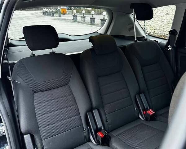 Чорний Форд С-Макс, об'ємом двигуна 2 л та пробігом 214 тис. км за 9700 $, фото 80 на Automoto.ua