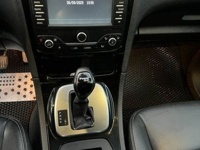 Черный Форд С-Макс, объемом двигателя 2 л и пробегом 298 тыс. км за 10000 $, фото 10 на Automoto.ua