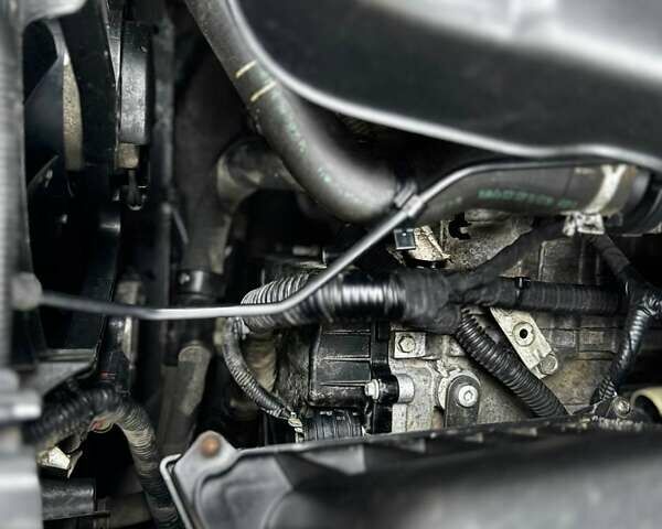 Чорний Форд С-Макс, об'ємом двигуна 2 л та пробігом 214 тис. км за 9700 $, фото 9 на Automoto.ua