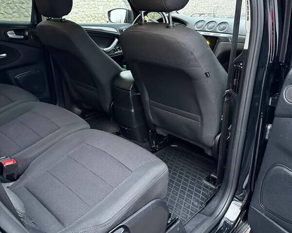 Чорний Форд С-Макс, об'ємом двигуна 2 л та пробігом 214 тис. км за 9700 $, фото 77 на Automoto.ua