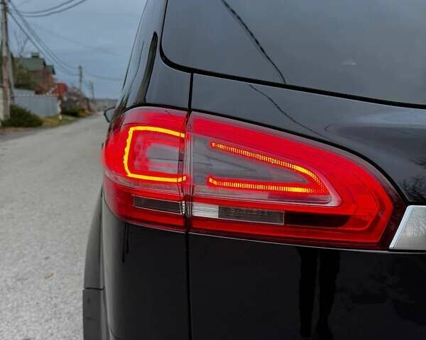 Чорний Форд С-Макс, об'ємом двигуна 2 л та пробігом 214 тис. км за 9700 $, фото 36 на Automoto.ua