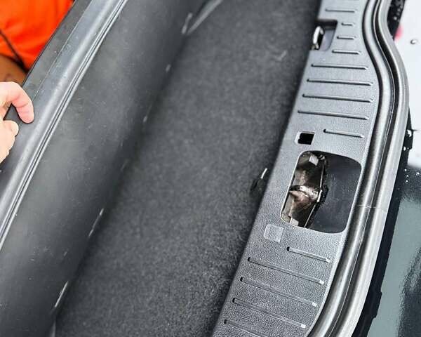 Чорний Форд С-Макс, об'ємом двигуна 2 л та пробігом 214 тис. км за 9700 $, фото 13 на Automoto.ua