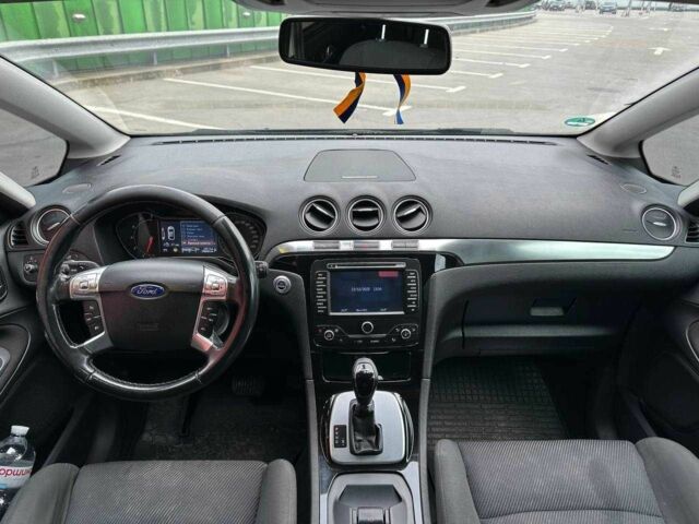 Чорний Форд С-Макс, об'ємом двигуна 0 л та пробігом 298 тис. км за 9990 $, фото 11 на Automoto.ua