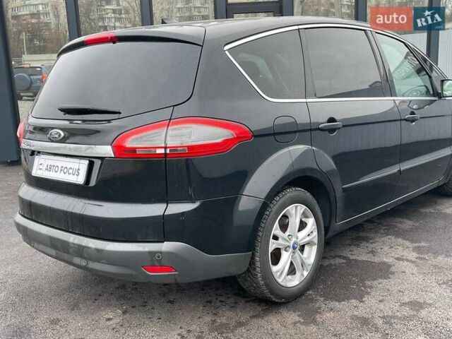 Чорний Форд С-Макс, об'ємом двигуна 2 л та пробігом 299 тис. км за 11490 $, фото 5 на Automoto.ua