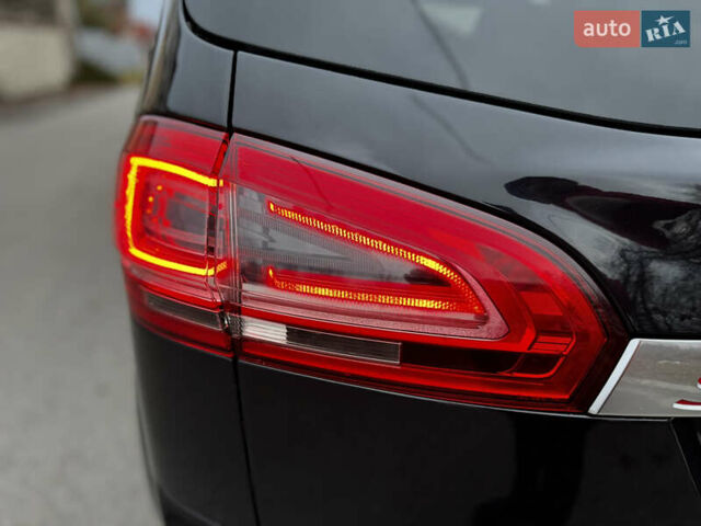 Черный Форд С-Макс, объемом двигателя 2 л и пробегом 214 тыс. км за 8999 $, фото 29 на Automoto.ua