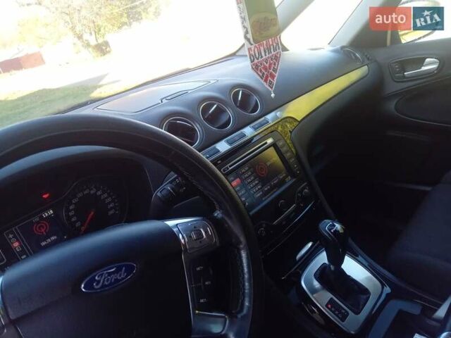 Чорний Форд С-Макс, об'ємом двигуна 2 л та пробігом 270 тис. км за 9399 $, фото 26 на Automoto.ua
