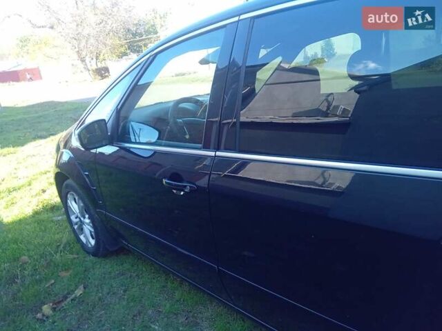 Чорний Форд С-Макс, об'ємом двигуна 2 л та пробігом 270 тис. км за 9399 $, фото 7 на Automoto.ua