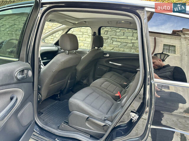 Форд С-Макс 2014 в Каменце-Подольском на Automoto.ua Черный Форд С-Макс, объемом двигателя 2 л и пробегом 280 тыс. км за 9750 $, фото 10 на Automoto.ua