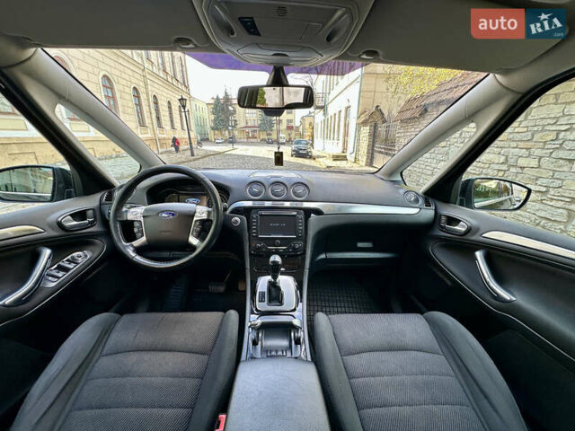 Форд С-Макс 2014 в Каменце-Подольском на Automoto.ua Черный Форд С-Макс, объемом двигателя 2 л и пробегом 280 тыс. км за 9750 $, фото 11 на Automoto.ua