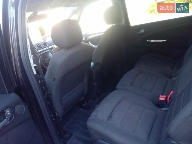 Чорний Форд С-Макс, об'ємом двигуна 2 л та пробігом 270 тис. км за 9399 $, фото 24 на Automoto.ua