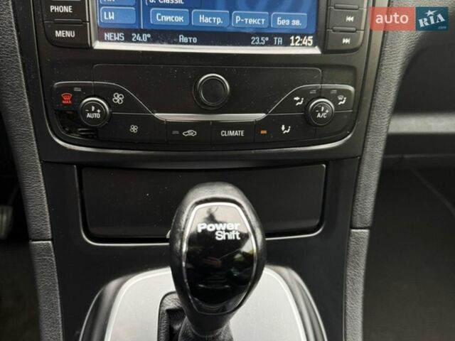 Черный Форд С-Макс, объемом двигателя 2 л и пробегом 244 тыс. км за 11200 $, фото 9 на Automoto.ua