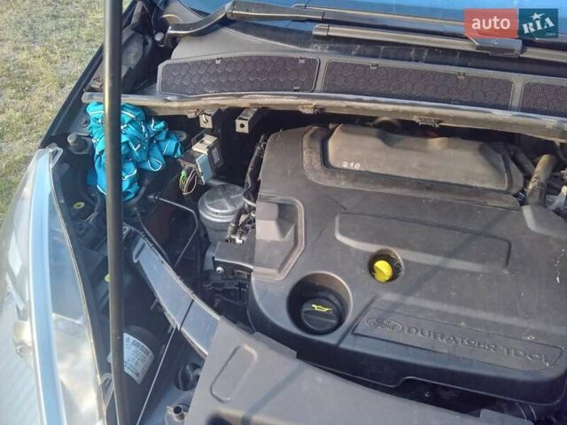 Черный Форд С-Макс, объемом двигателя 2 л и пробегом 250 тыс. км за 9500 $, фото 18 на Automoto.ua