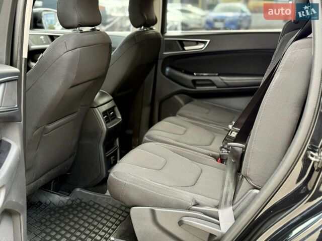 Черный Форд С-Макс, объемом двигателя 2 л и пробегом 219 тыс. км за 12550 $, фото 20 на Automoto.ua