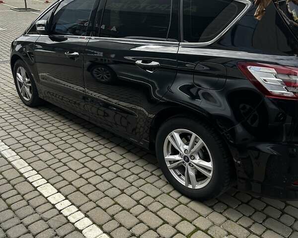 Черный Форд С-Макс, объемом двигателя 2 л и пробегом 242 тыс. км за 18800 $, фото 16 на Automoto.ua