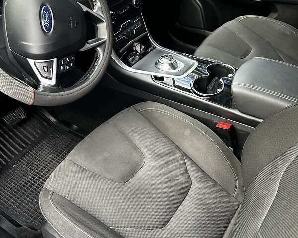 Черный Форд С-Макс, объемом двигателя 2 л и пробегом 242 тыс. км за 18800 $, фото 12 на Automoto.ua