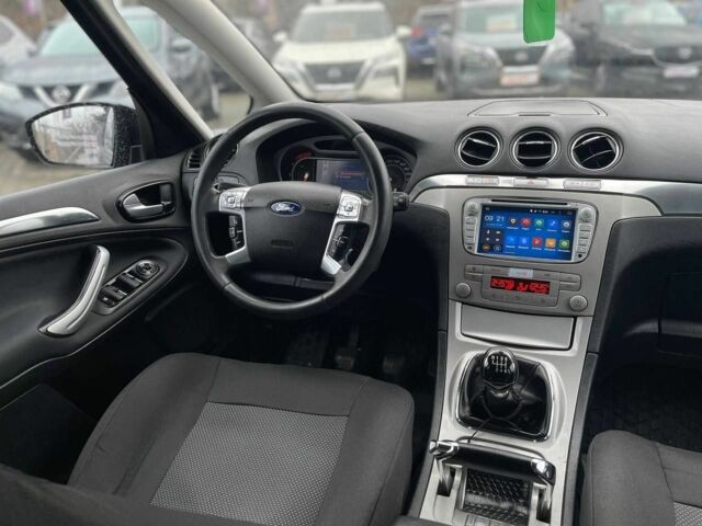 Чорний Форд С-Макс, об'ємом двигуна 2 л та пробігом 184 тис. км за 8500 $, фото 13 на Automoto.ua