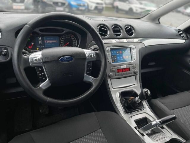 Чорний Форд С-Макс, об'ємом двигуна 2 л та пробігом 184 тис. км за 8500 $, фото 16 на Automoto.ua