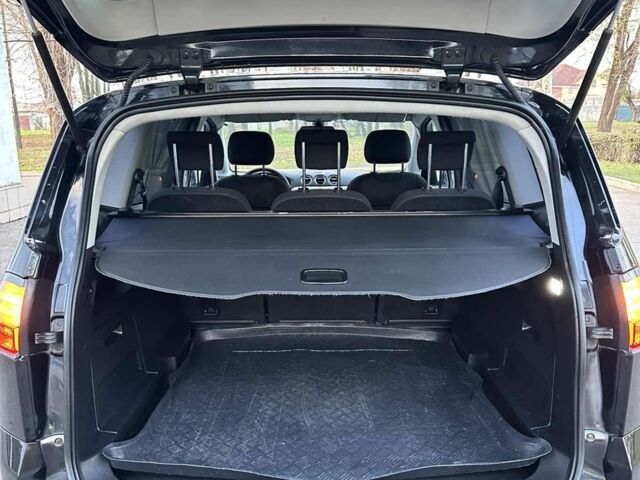 Черный Форд С-Макс, объемом двигателя 2 л и пробегом 184 тыс. км за 8900 $, фото 8 на Automoto.ua