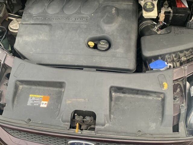 Фиолетовый Форд С-Макс, объемом двигателя 2 л и пробегом 240 тыс. км за 8300 $, фото 17 на Automoto.ua