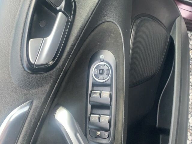 Фиолетовый Форд С-Макс, объемом двигателя 2 л и пробегом 240 тыс. км за 8300 $, фото 7 на Automoto.ua