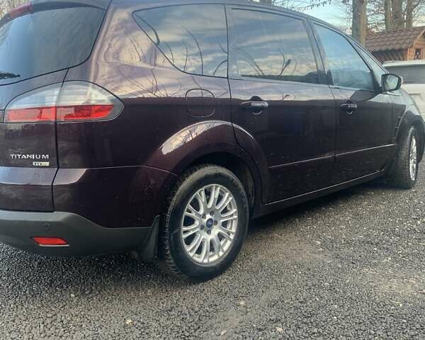 Фиолетовый Форд С-Макс, объемом двигателя 2 л и пробегом 240 тыс. км за 8300 $, фото 1 на Automoto.ua