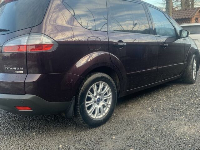 Фиолетовый Форд С-Макс, объемом двигателя 2 л и пробегом 240 тыс. км за 8300 $, фото 3 на Automoto.ua