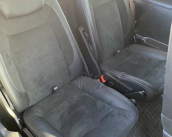 Коричневый Форд С-Макс, объемом двигателя 2 л и пробегом 300 тыс. км за 6500 $, фото 6 на Automoto.ua