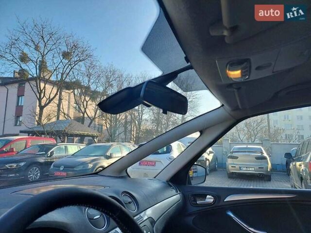 Коричневый Форд С-Макс, объемом двигателя 1.6 л и пробегом 271 тыс. км за 9200 $, фото 15 на Automoto.ua