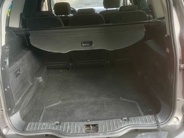 Коричневый Форд С-Макс, объемом двигателя 2 л и пробегом 337 тыс. км за 8000 $, фото 3 на Automoto.ua