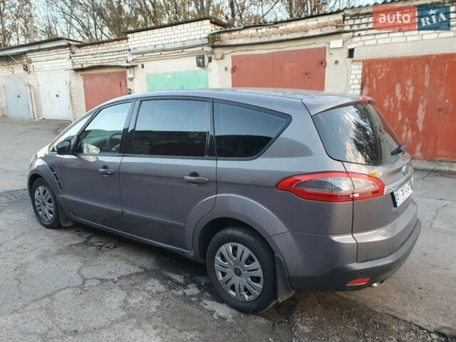Коричневий Форд С-Макс, об'ємом двигуна 2 л та пробігом 145 тис. км за 11000 $, фото 5 на Automoto.ua