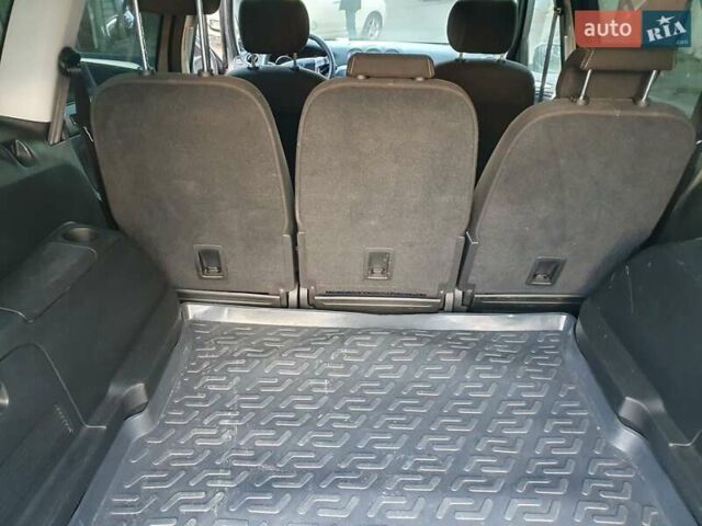 Коричневый Форд С-Макс, объемом двигателя 2 л и пробегом 145 тыс. км за 11200 $, фото 15 на Automoto.ua