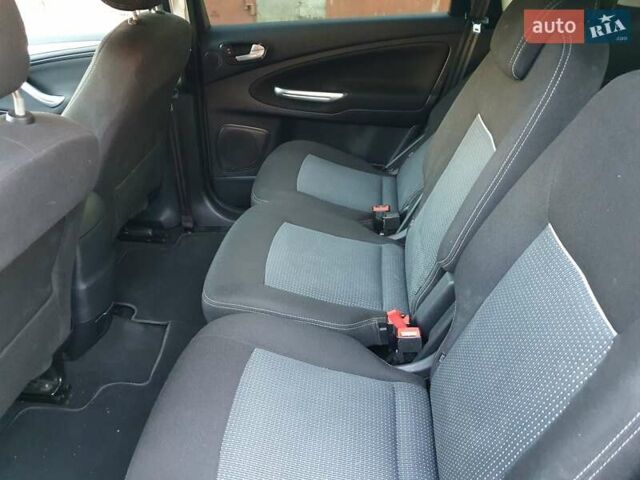 Коричневый Форд С-Макс, объемом двигателя 2 л и пробегом 145 тыс. км за 11200 $, фото 12 на Automoto.ua