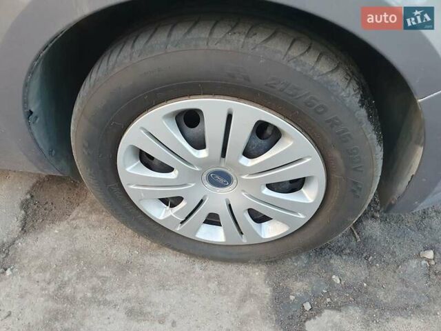 Коричневый Форд С-Макс, объемом двигателя 2 л и пробегом 145 тыс. км за 11200 $, фото 3 на Automoto.ua