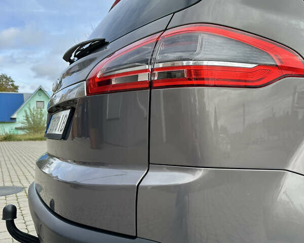 Коричневий Форд С-Макс, об'ємом двигуна 2 л та пробігом 291 тис. км за 8999 $, фото 29 на Automoto.ua