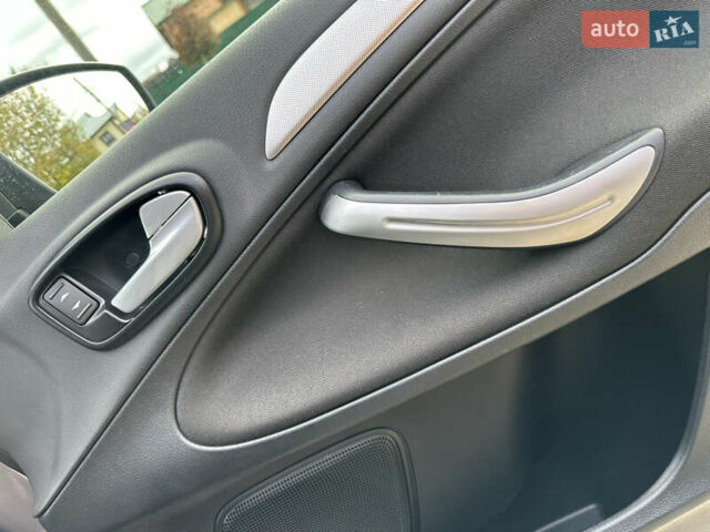 Коричневий Форд С-Макс, об'ємом двигуна 2 л та пробігом 291 тис. км за 8999 $, фото 41 на Automoto.ua