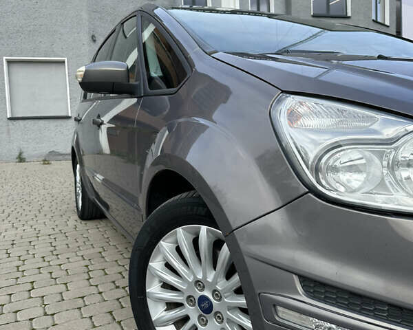 Коричневий Форд С-Макс, об'ємом двигуна 2 л та пробігом 291 тис. км за 8999 $, фото 14 на Automoto.ua