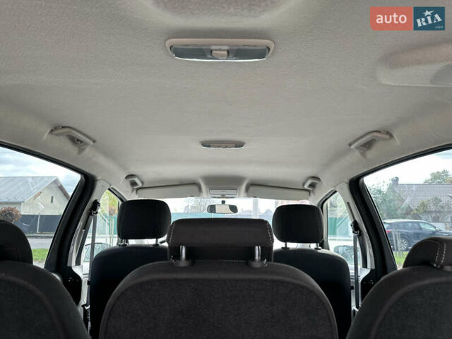 Коричневий Форд С-Макс, об'ємом двигуна 2 л та пробігом 291 тис. км за 8999 $, фото 35 на Automoto.ua