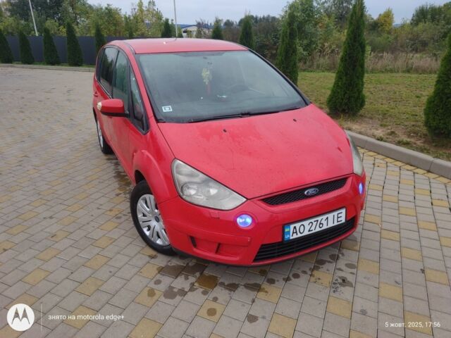 Красный Форд С-Макс, объемом двигателя 2 л и пробегом 300 тыс. км за 6200 $, фото 6 на Automoto.ua