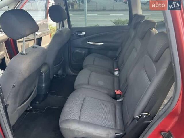 Червоний Форд С-Макс, об'ємом двигуна 2 л та пробігом 356 тис. км за 3750 $, фото 9 на Automoto.ua